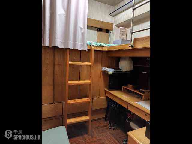 Sheung Wan - Kiu Fat Building Front Block (Block B) 03