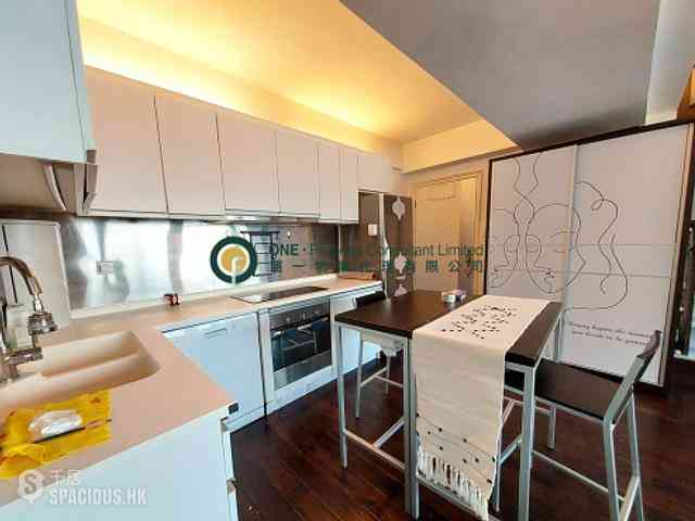 Kennedy Town - Huncliff Court 03