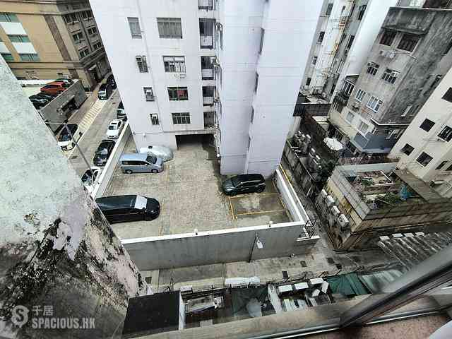 Happy Valley - King Cheung Mansions 01