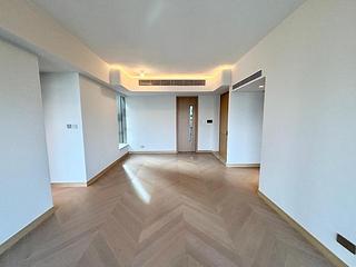Mid Levels Central - 22A, Kennedy Road 10