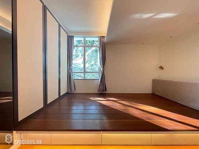Shouson Hill - Country Villa Block 1 09