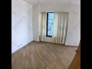 Mid Levels West - 80 Robinson Road 04