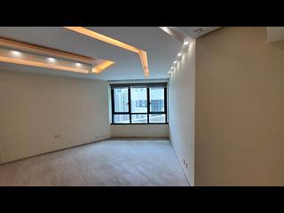 Mid Levels West - 80 Robinson Road 07