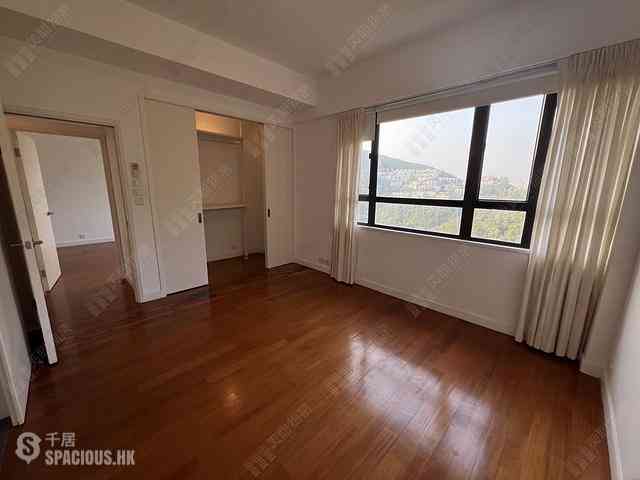 Repulse Bay - Ridge Court Block A-B 06