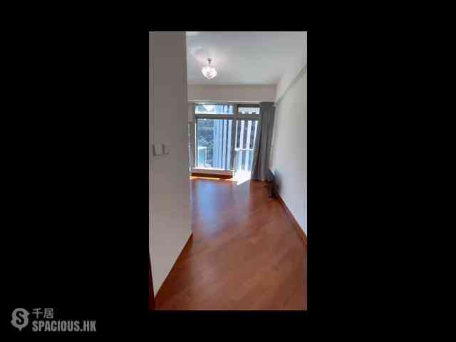 Wan Chai - The Avenue Phase 2 Block 2 01