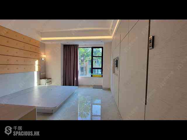 Yau Yat Chuen - Conwell Villa 09