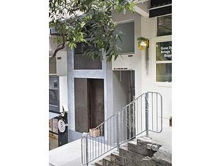 Noho - 7-9, Shin Hing Street 14