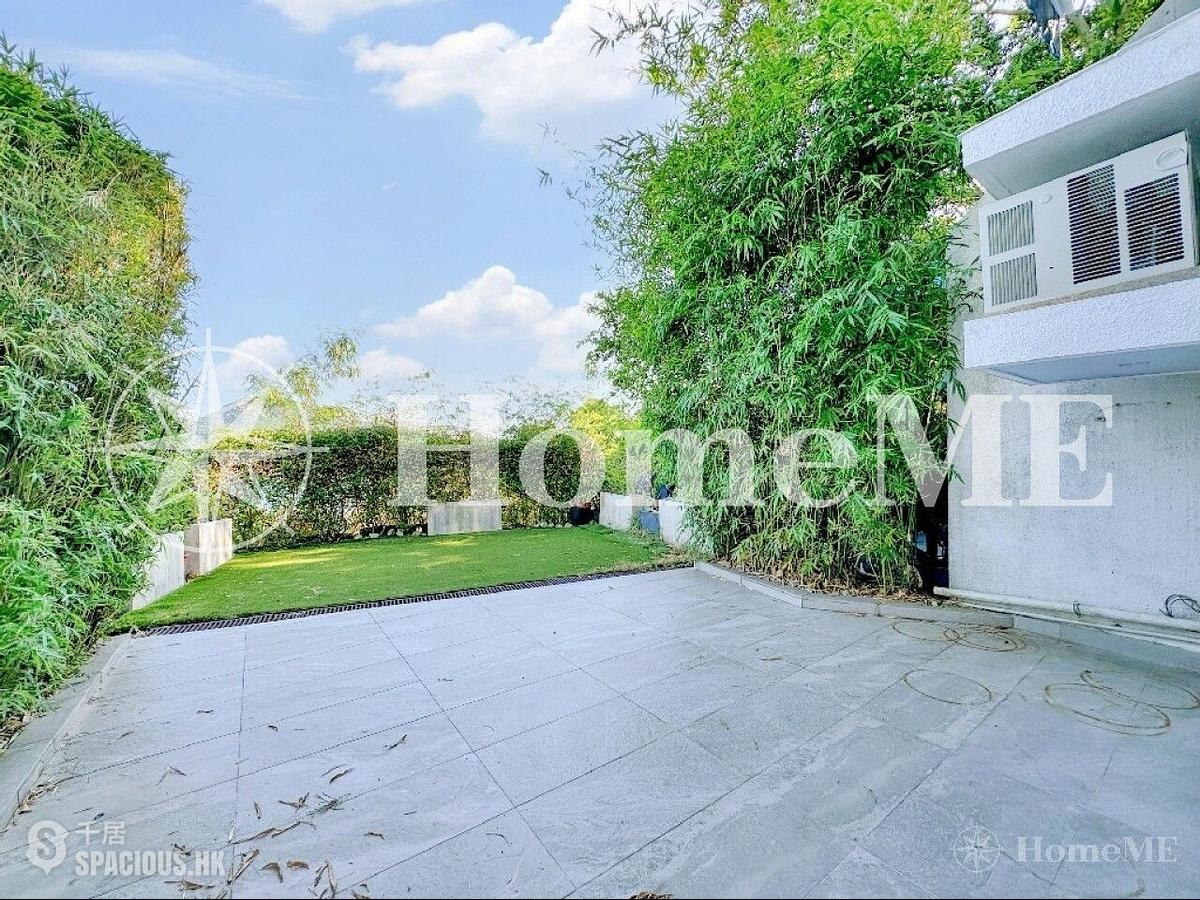 Chung Hom Kok - 30, Cape Road 01