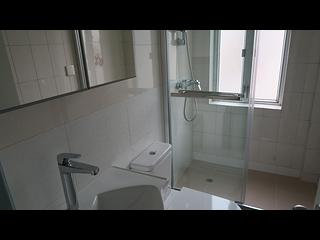 Sai Ying Pun - 1C, High Street 03