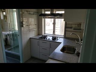 Sai Ying Pun - 1C, High Street 04