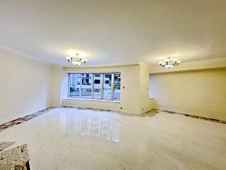 Mid Levels Central - Tregunter Tower 3 02
