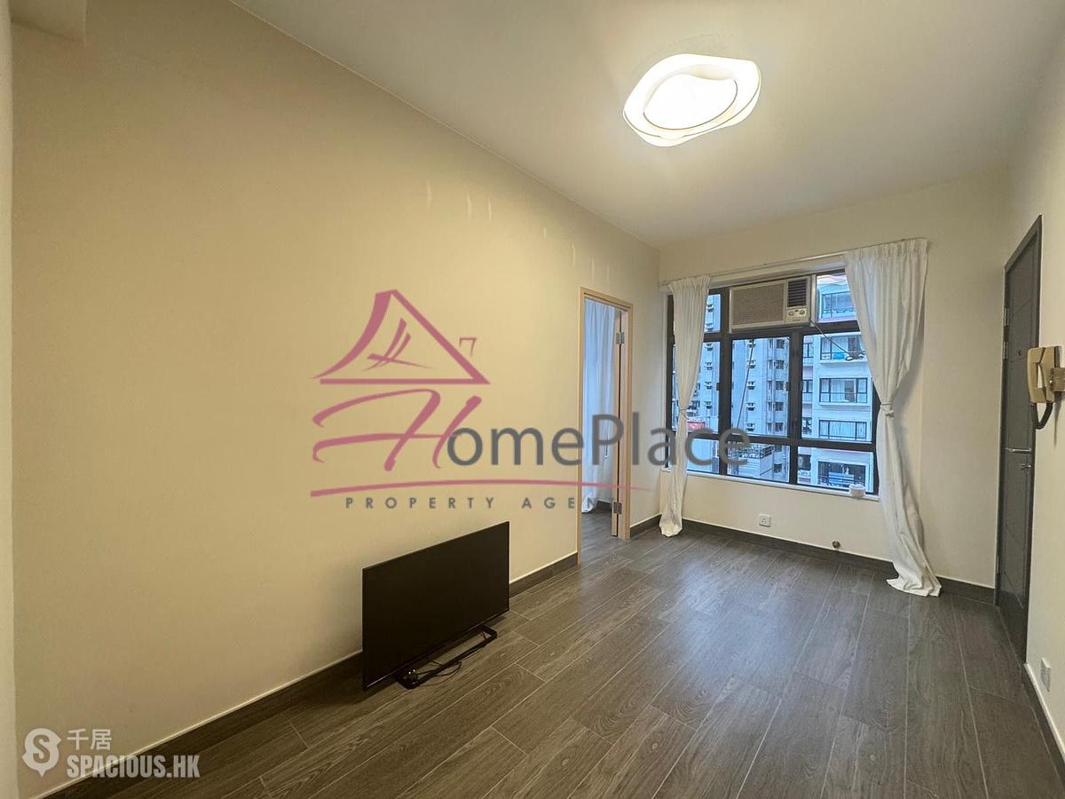 Mid Levels Central - Good View Court 01
