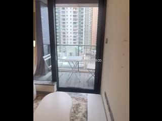 Sai Ying Pun - The Queens 03