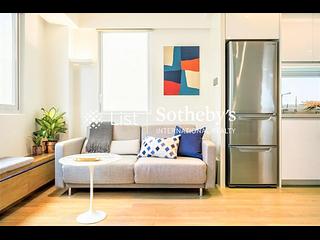 Noho - 7-9, Shin Hing Street 04