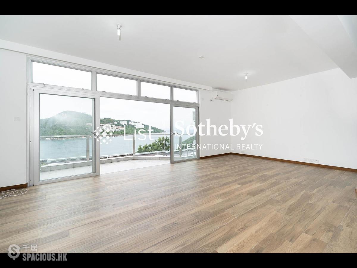 Chung Hom Kok - 30, Cape Road 01