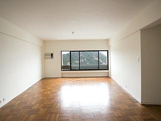 Chung Hom Kok - Jadebeach Villa 02