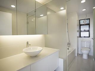 Chung Hom Kok - Jadebeach Villa 08