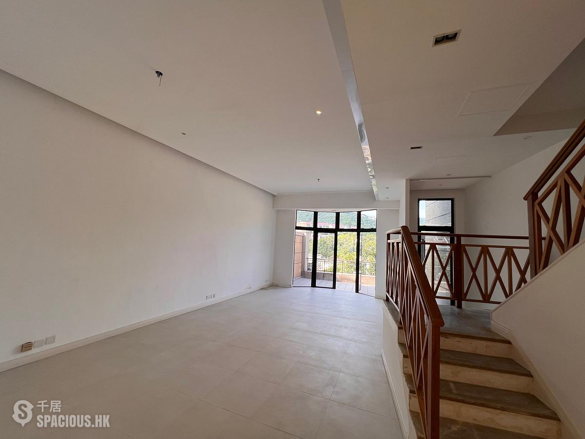 Shouson Hill - Las Pinadas 01