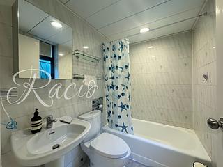 Mid Levels Central - 6B-6E, Bowen Road 05