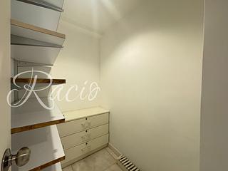 Mid Levels Central - 6B-6E, Bowen Road 06
