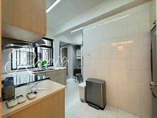 Mid Levels Central - 6B-6E, Bowen Road 10
