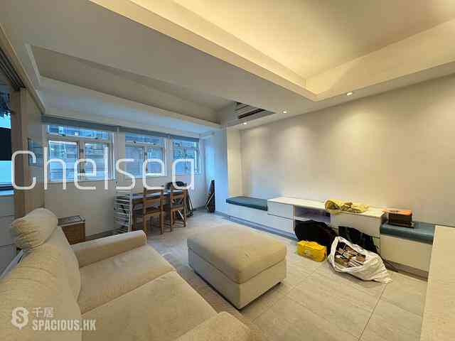 Soho - 19, Old Bailey Street 02