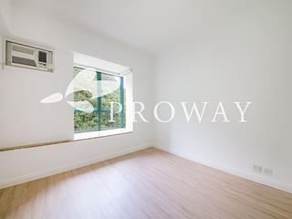 Mid Levels Central - Hillsborough Court 05