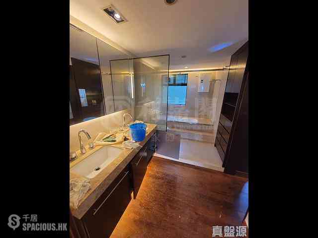 Repulse Bay - Grand Garden Block 1 03