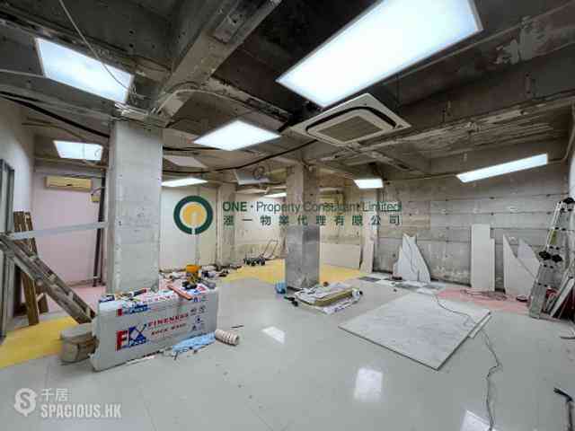 Sai Ying Pun - 47-49, High Street 01