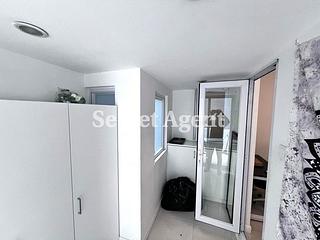 Sheung Wan - 109-111, Wing Lok Street 04
