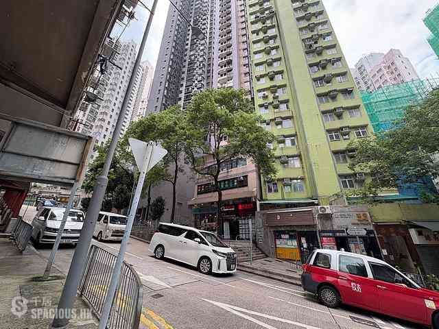 Sai Ying Pun - Cheong Wing Court 20