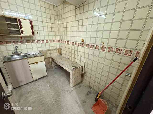Sai Ying Pun - Western Garden Evergreen Tower (Block 1) 05