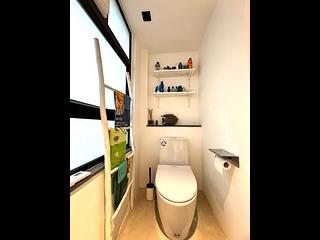 Mid Levels West - 41, Lyttelton Road 14