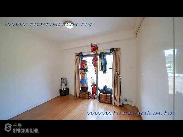 Clear Water Bay - Pik Uk 12