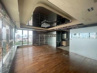 Yau Ma Tei - Parc Palais 04