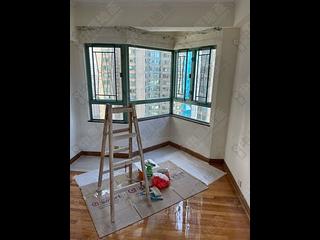 Mid Levels Central - Goldwin Heights 03