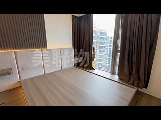 Pak Shek Kok - Solaria Tower 9 07