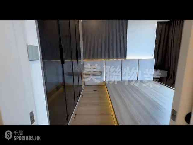 Pak Shek Kok - Solaria Tower 9 08