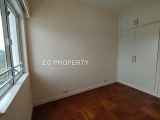 Chung Hom Kok - 30, Cape Road 12