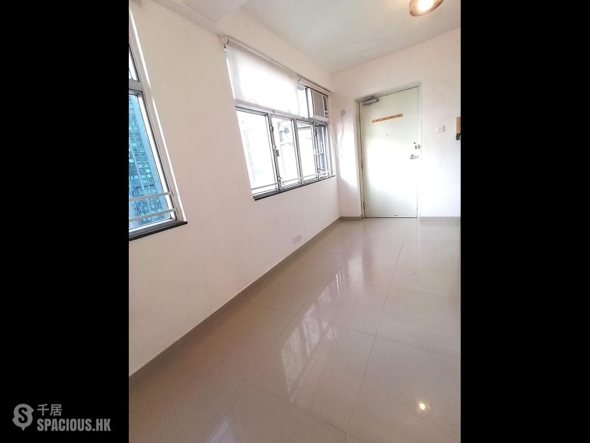 Kennedy Town - Kam Ho Court 01