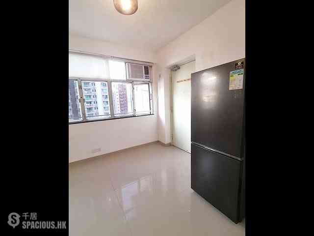 Kennedy Town - Kam Ho Court 04