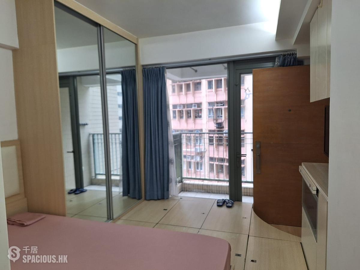 Sheung Wan - Urbana 38 01
