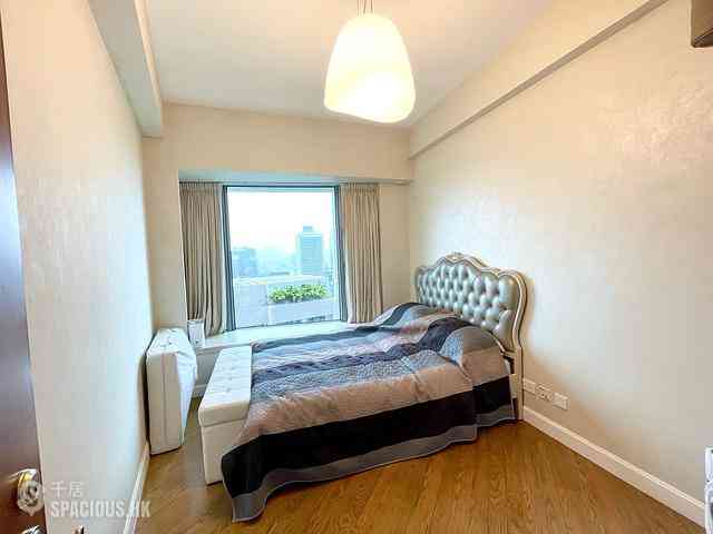 Mid Levels Central - Regence Royale Tower 2 09