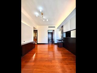 Mid Levels Central - Tavistock II 03