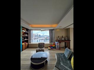 Kowloon City - Eight College 04