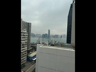 North Point - Yik Hon Building 08