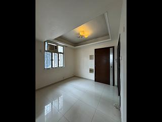 North Point - Yik Hon Building 02