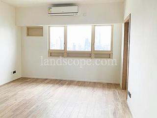 Mid Levels Central - St. Joan Court 03