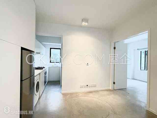 Sai Ying Pun - Tsui King Court 01