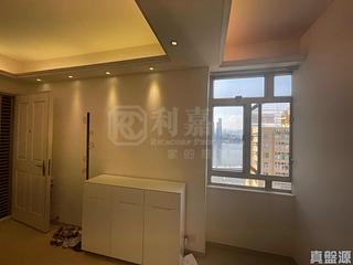 Causeway Bay - Lockhart House Block A 02